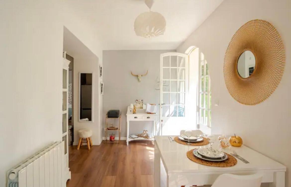 Apartament Escale Caux Cooning**** Charme Et Balneo Étretat Zewnętrze zdjęcie